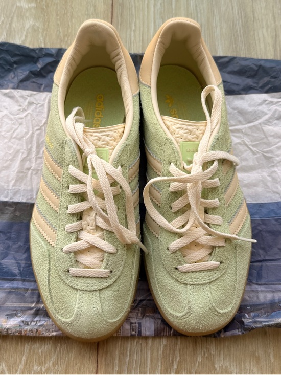 adidas Shoes - adidas gazelle White and Green sneakers